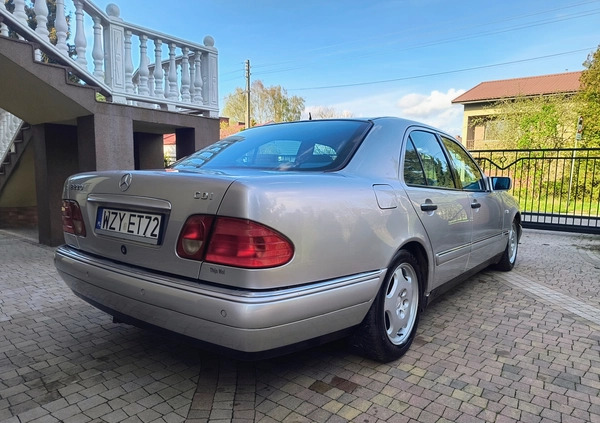 Mercedes-Benz Klasa E cena 16000 przebieg: 270000, rok produkcji 1999 z Żyrardów małe 742